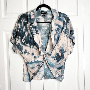 Fifteen Twenty Blue Pink Tie Dye Twist Front Top Women's Size Small S